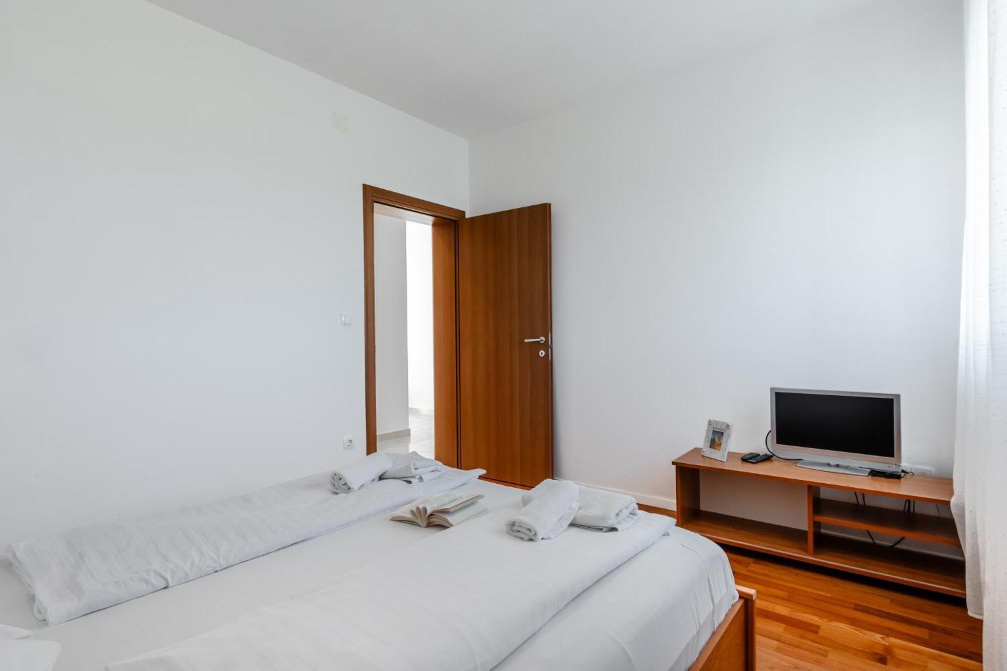 Apartment Village Nin Buitenkant foto